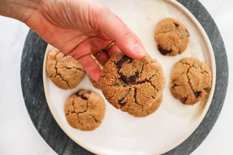 The Minimalist Chocolate Chip Cookies