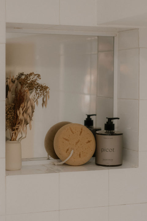 "Dare I say I enjoy this even more than honey tobacco? Please make this into a rollerball - it’s perfectly blended. I love that it smells bright, crisp, and fresh yet maintains the cozy feeling of the original."